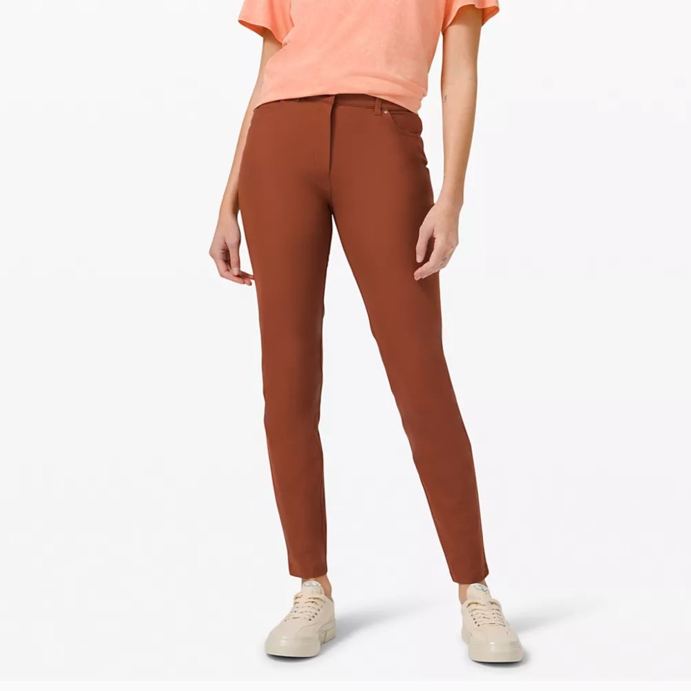 lululemon women’s city sleek pant size 4 & 6